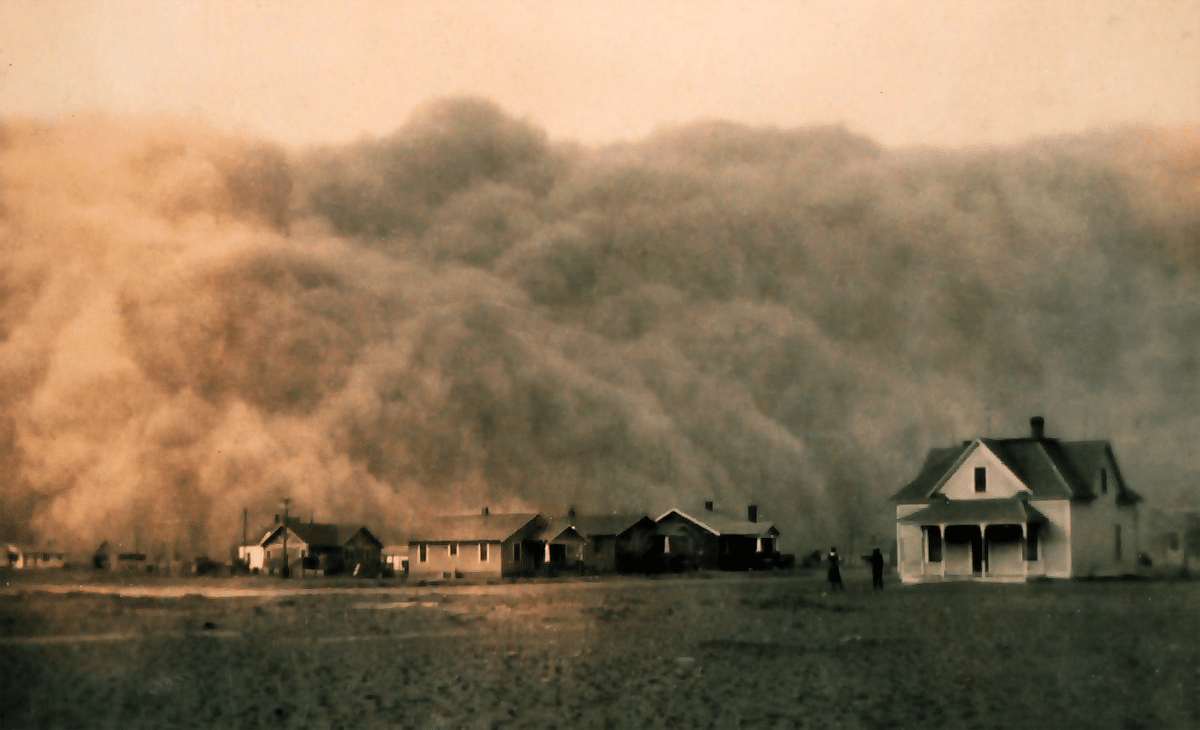 Dust and particles in Texas